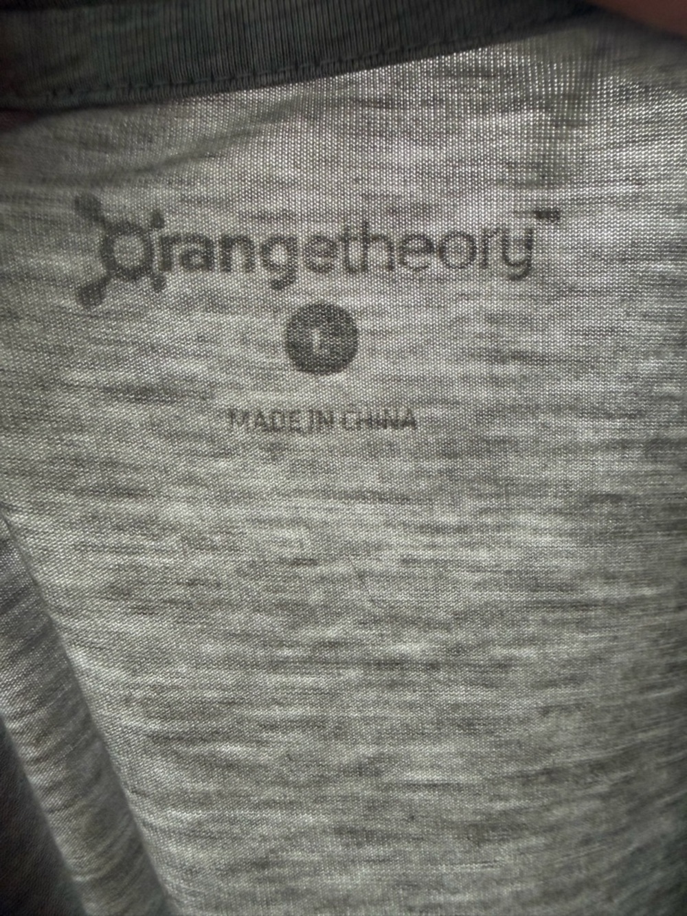 Orange Theory Women's T-Shirt Size L Gray Breathable Light Weight Workout Gym - Picture 4 of 5